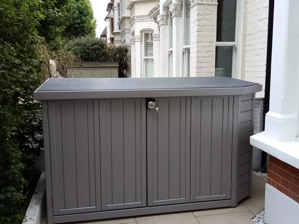 Bay Window Willow grey