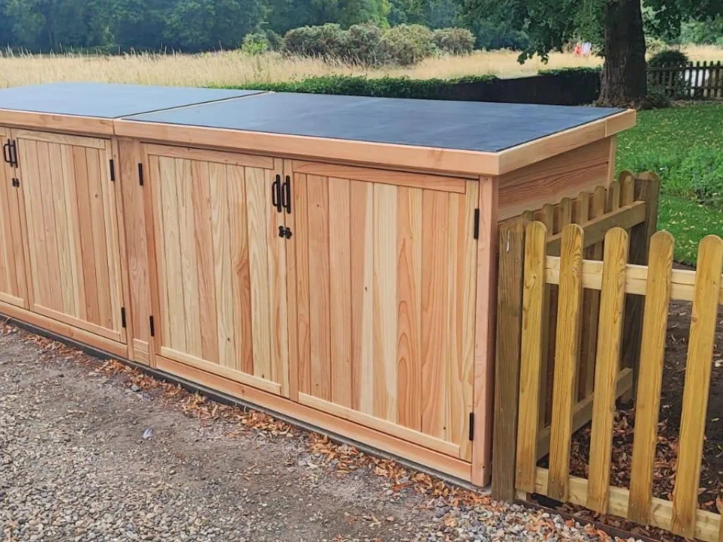 2 bin stores Natural