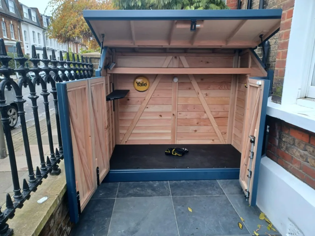 Fully open spokeshed Bi fold doors bishop blue