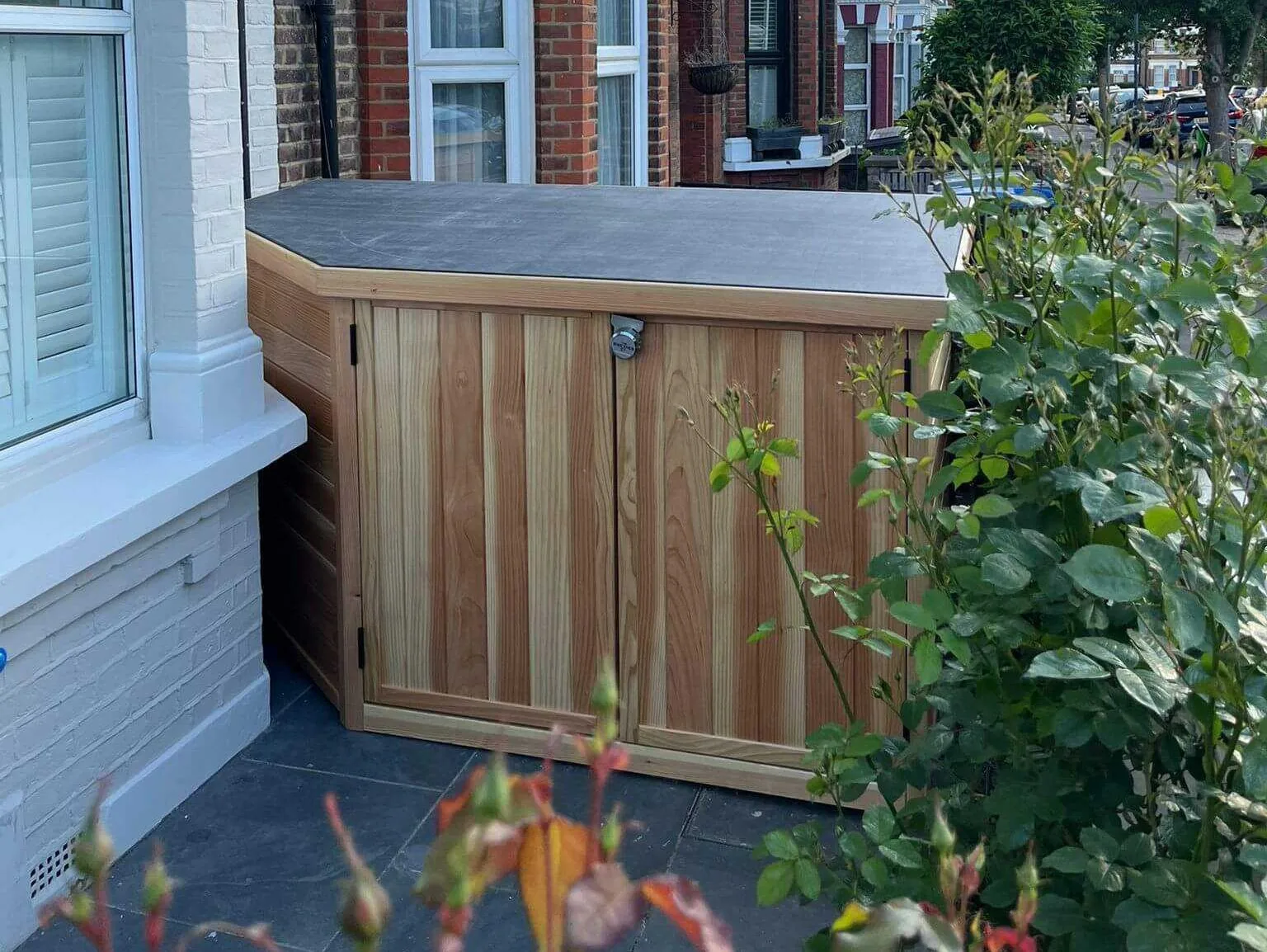 Bike bay small front garden 1